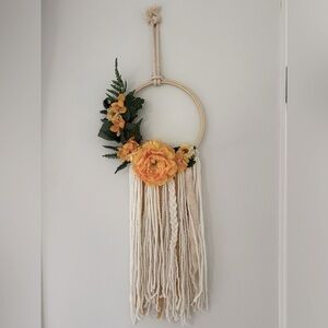 HANDMADE | Boho Floral Wall Hanging with Yellow Flowers